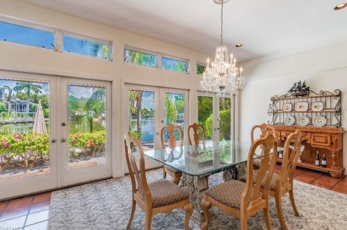 1850 Dixie Beach Blvd, Sanibel, FL 33957-3412
