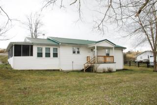3230 Irvine Rd, Winchester, KY 40391-9092