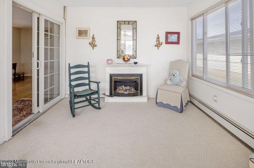 10 Lowell Ct, Bricktown NJ  08724-2423 exterior