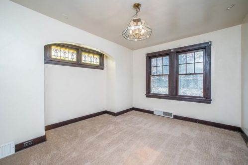 2920 Glendale Ave, Pittsburgh PA 15227-2537 exterior