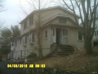10 Driftway Rd, Danbury, CT 06811-5102