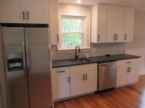 366 Roxbury St, Keene NH  03431-3876 exterior