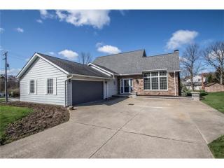 6298 Sunnywood Dr, Cleveland OH  44139-3055 exterior