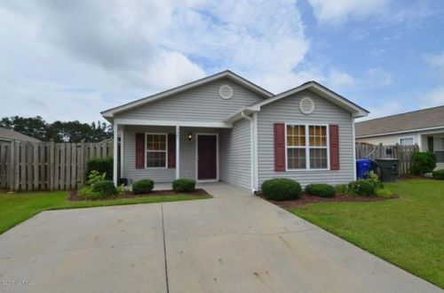 1461 Westpark Dr, Greenville, NC 27834-1074