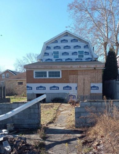 4708 5th Ave, Beaver Falls, PA 15010-3322