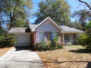 5902 Windtrace Ct, Pensacola, FL 32504-7175