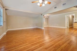 30180 Mccullen Rd, Holden, LA 70744-4320