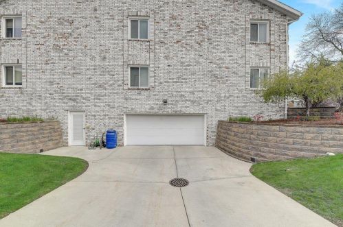 96 Ponwood Cir, Madison WI 53717-1168 exterior