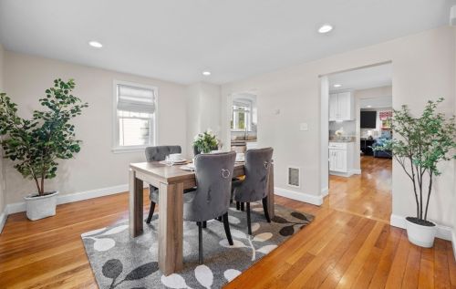 15 Jefferson Rd, Wakefield, MA 01880-3317