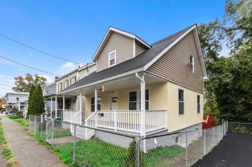 2750 Main St, New Hamburg, NY 12590-1536
