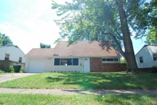 4803 Dickens Dr, Columbus, OH 43227-2136