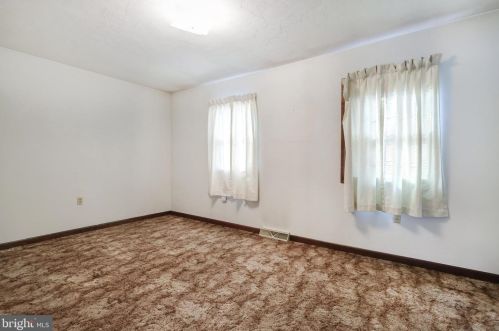 623 Fulton St, Hanover PA 17331-2723 exterior