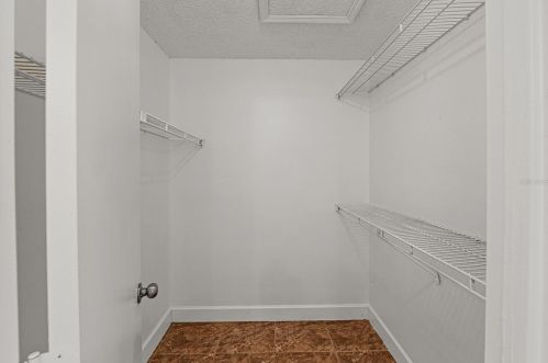 636 Oregon Woods Ct, Orlando FL  32824-9417 exterior