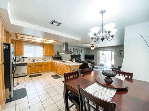 1632 Dickey Ct, Ripon CA  95366-3607 exterior