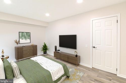 311 Catharine St, Philadelphia PA  19147-3201 exterior