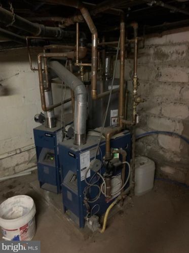 111 Haws Ave, Norristown PA 19401-4516 exterior