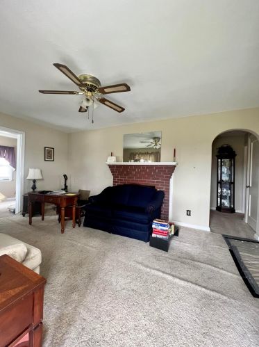 820 Willard St, Washington Ch OH  43160-2157 exterior