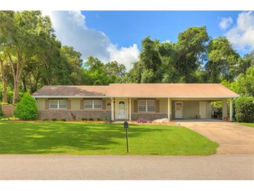 1267 Cardinal Ln, Deland, FL 32720-2529