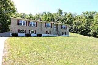 4513 Easton Ln, Petersburg, KY 41080-9736