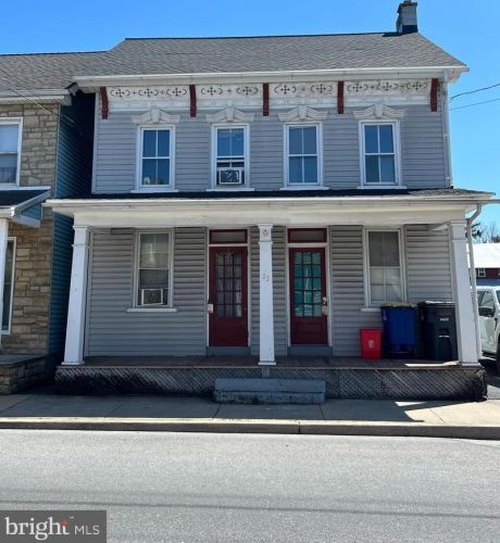 23 Reamstown Rd, Schoeneck, PA 17578-9493