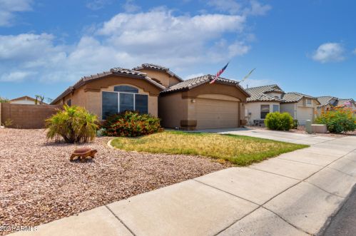 17923 Rusty Ln, Sun City, AZ 85374-4491