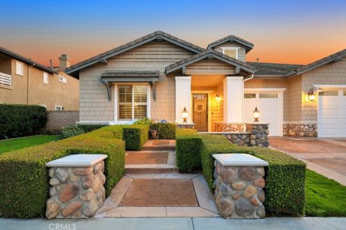 2192 Saratoga Ln, Glendora, CA 91741-4612