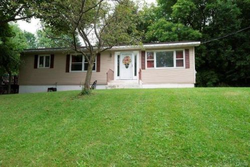 4122 Oneill Ln, Skaneateles, NY 13152-9327