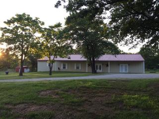 618 Mocking Bird Ave, Ada OK  74820-9578 exterior