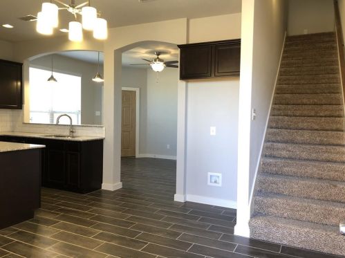 1060 Sierra Vista Ct, Midlothian TX  76065 exterior