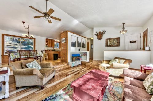 1858 Normuk St, South Lake Tahoe CA  96150-5348 exterior