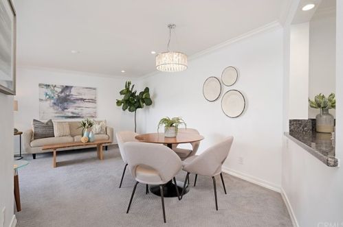 650 The Vlg, Redondo Beach, CA 90277-2750