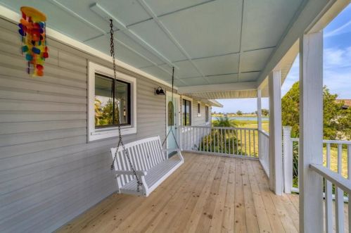 18 Pebble Beach Rd, Placida, FL 33947-2147