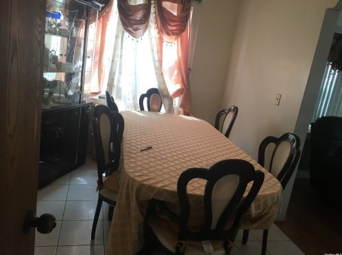 133-43 243rd St, Jamaica NY  11426-1319 exterior