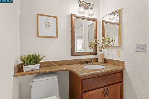 1194 Canyon Side Ave, San Ramon CA 94582-4556 exterior