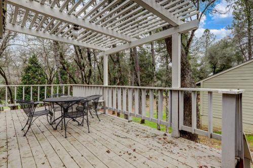 19007 Chickadee Ct, Lake Wildwood CA  95946-9644 exterior