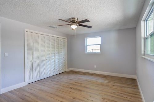 5200 Lima Pl, Orlando FL 32807-1625 exterior