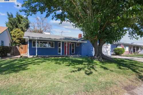 2417 Bellamy St, Modesto CA  95354-3117 exterior