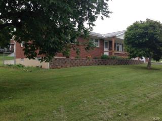 449 Green St, Catasauqua, PA 18032-2637