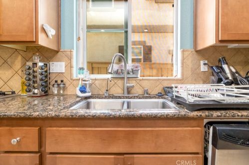 19515 Palomar St, Lake Elsinore CA  92530-6393 exterior