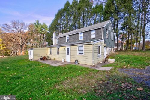 357 Evergreen Rd, Pottstown, PA 19464-3144