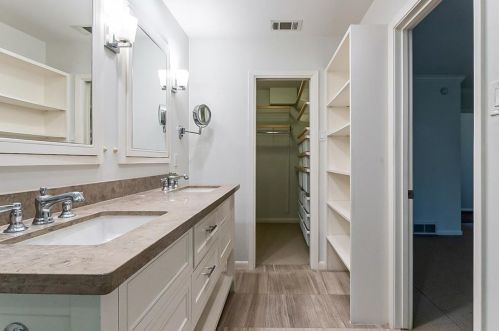 4927 Forest Bend Rd, Dallas TX  75244-6512 exterior