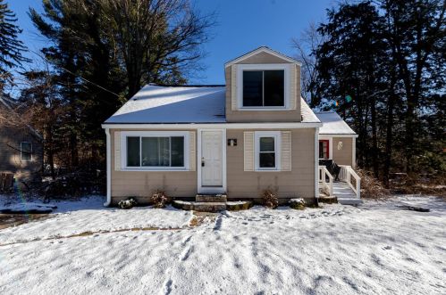 20 Main St, Salem, NH 03079-2416