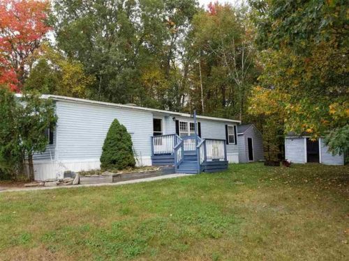 242 Redwood Rd, Concord NH  03307-0848 exterior