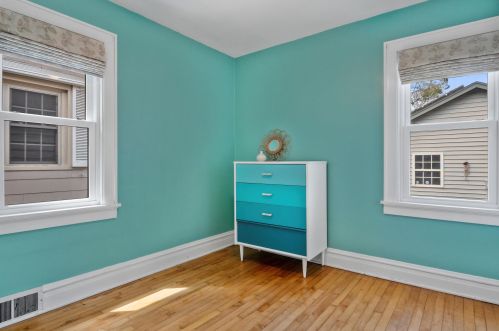 8134 Gridley Ave, Milwaukee WI 53213-3039 exterior