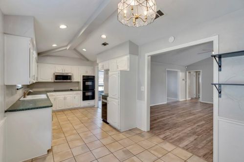 1308 Buckingham Pl, Richardson TX  75081-5485 exterior