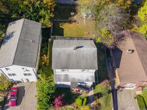 222 Emmett Ave, Derby, CT 06418-1258