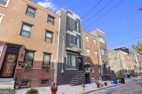 435 Manton St, Philadelphia, PA 19147-5214