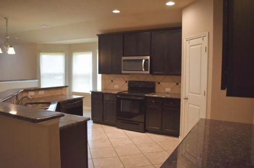 1400 Castle Creek Dr, Oak Point TX  75068-0167 exterior