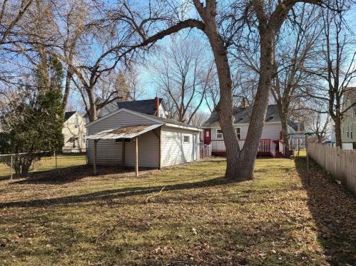 616 15th St, Willmar MN  56201-2936 exterior