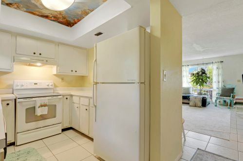 910 Shorewinds, Fort Pierce FL 34949-1537 exterior